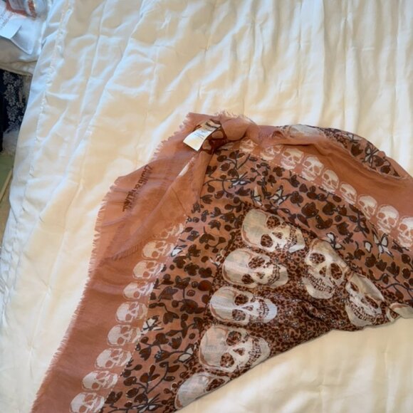 Zadig and Voltaire Scarf - Picture 1 of 5